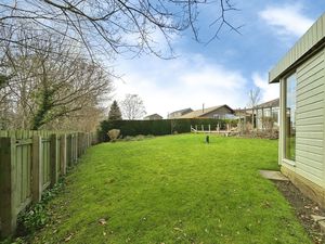 Photo 13- click for photo gallery